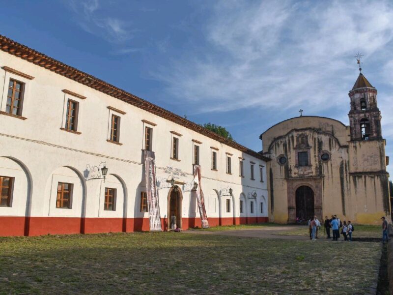Explora la historia del Centro Cultural Antiguo Colegio Jesuita de Pátzcuaro