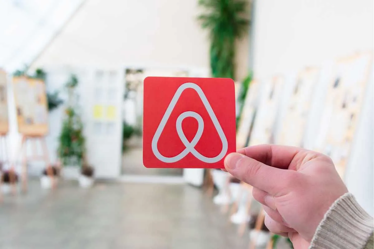 Cobran impuesto de hospedaje Airbnb en Michoacán