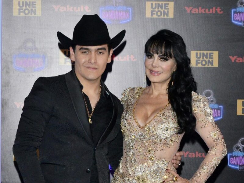 conmemora Maribel Guardia anivesario luctuoso de Julián Figueroa