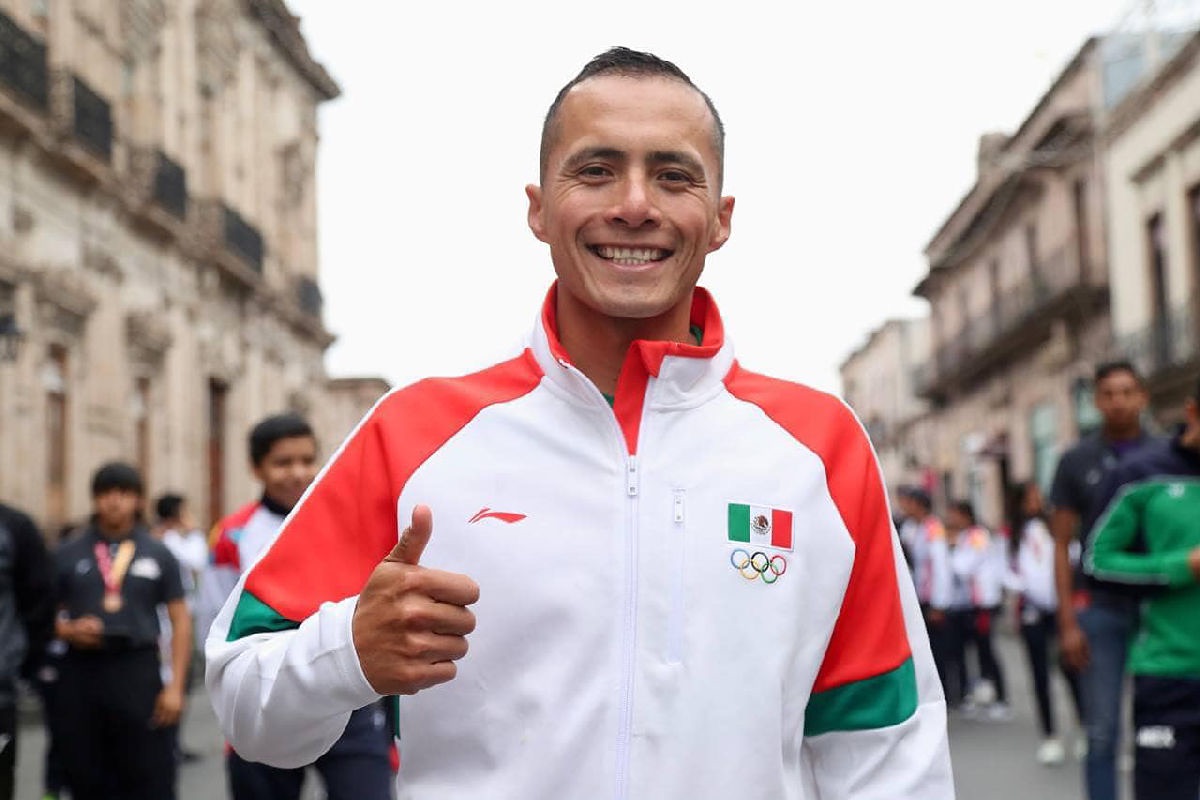 El andarín michoacano Ever Palma en busca de llegar a París 2024