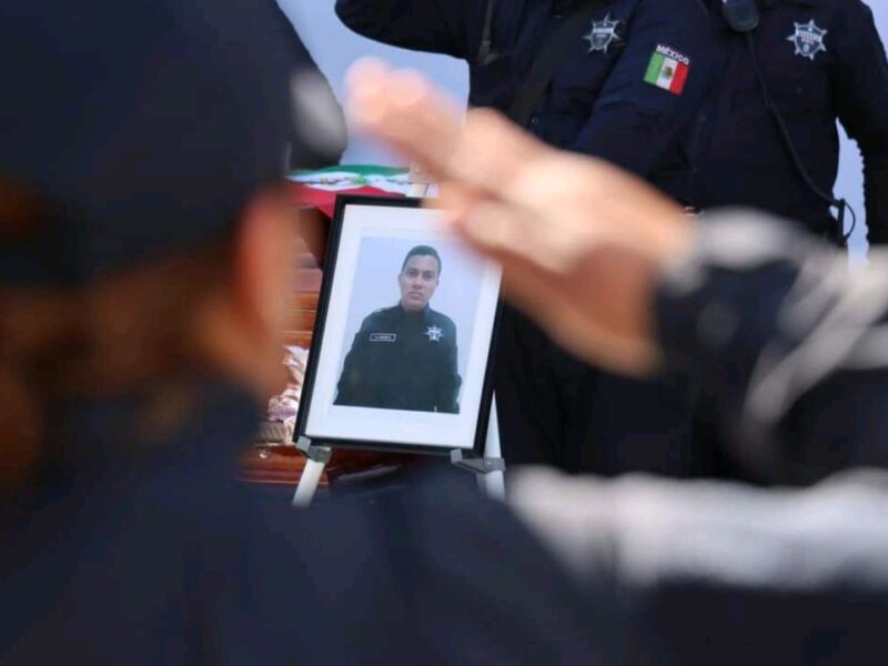 Homenaje a Guardia Civil de Michoacán