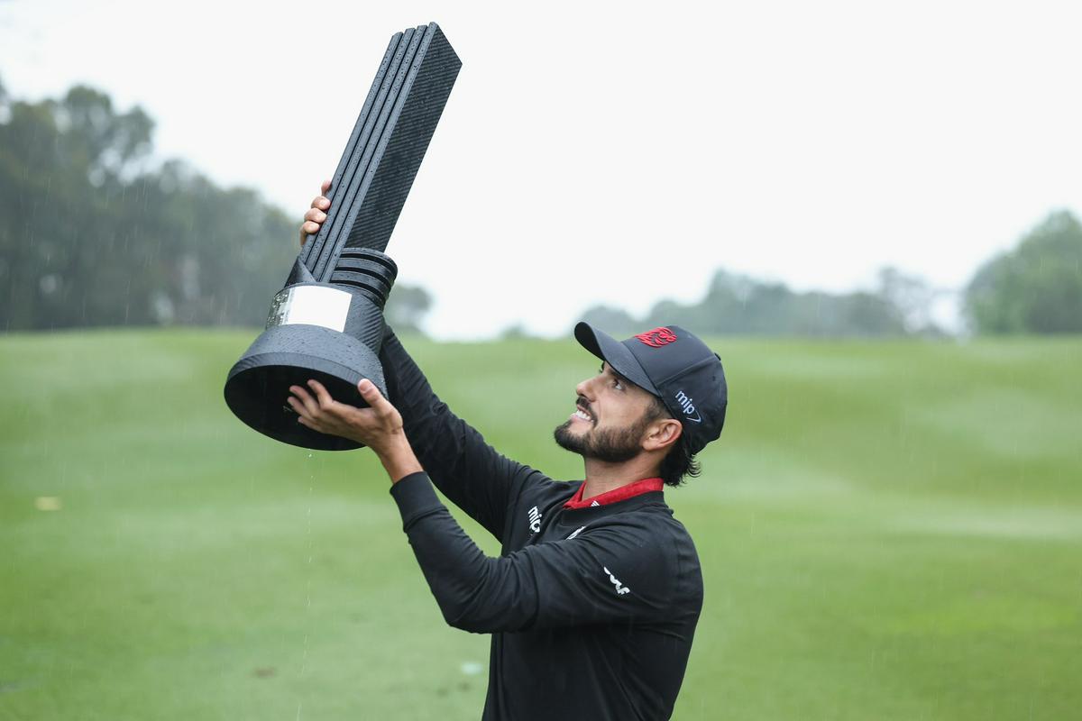 Mexicano Abraham Ancer campeón en Hong Kong