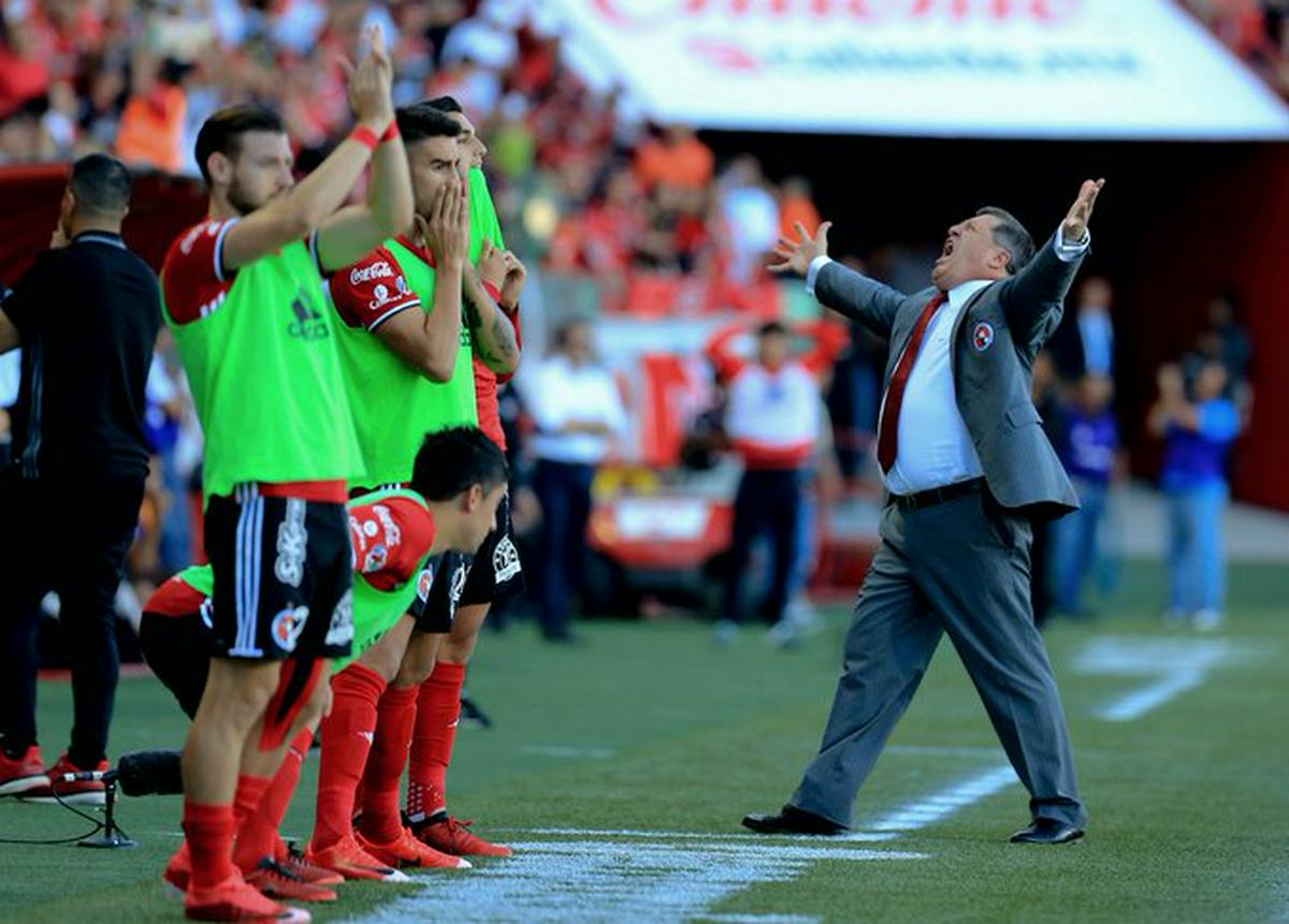 miguel herrera el piojo xolos