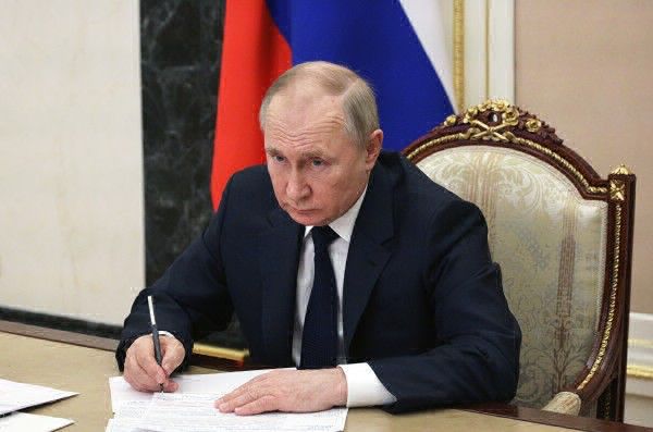 Putin asegura tendrá nuevo mandato en elecciones presidenciales en Rusia