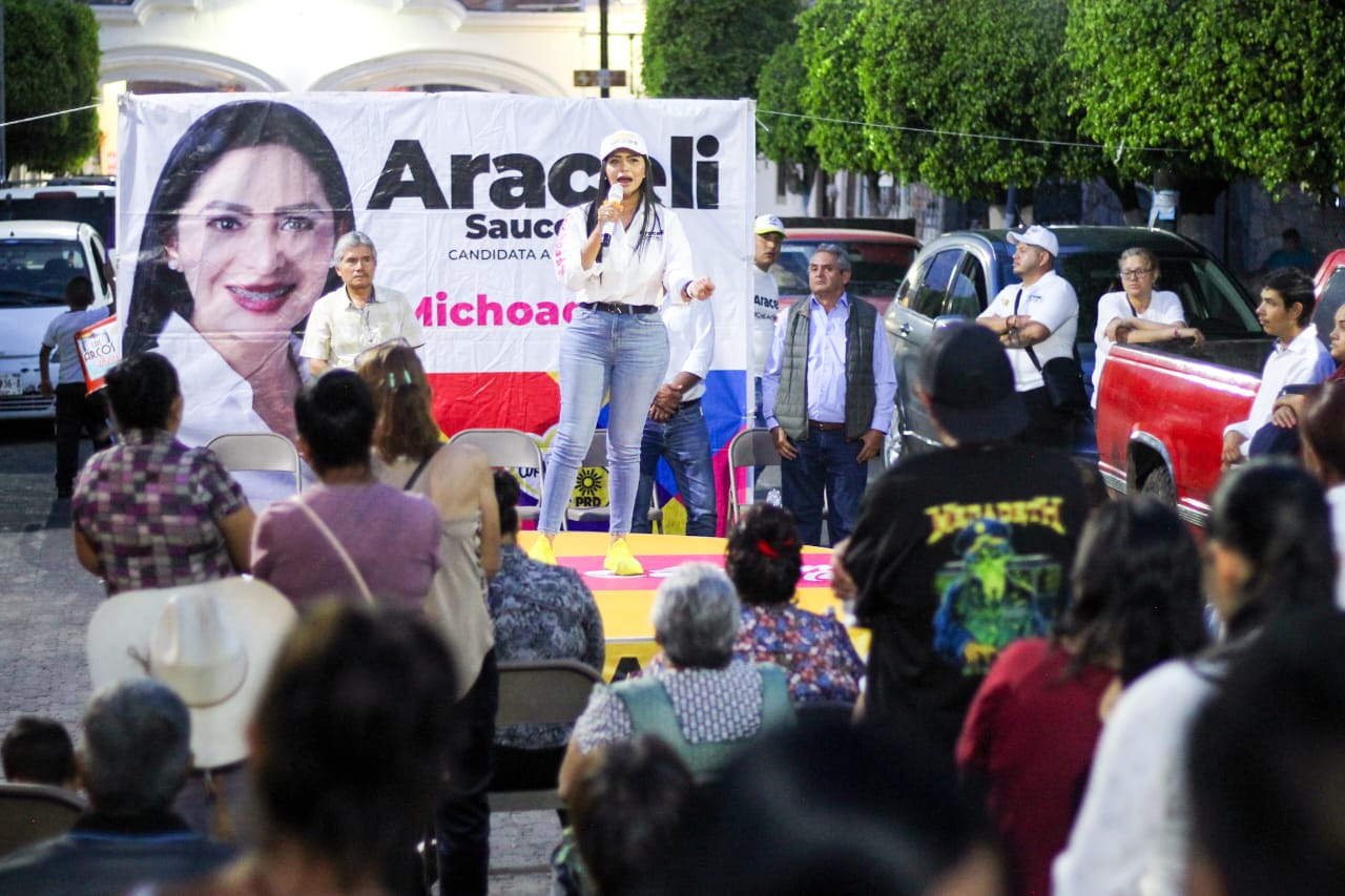 Zinapécuaro e Indaparapeo desbordan entusiasmo frente al proyecto enarbolado por Araceli Saucedo