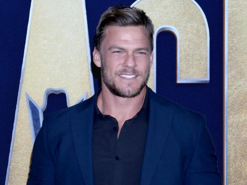 Alan Ritchson expone su salud mental e intento de suicidio