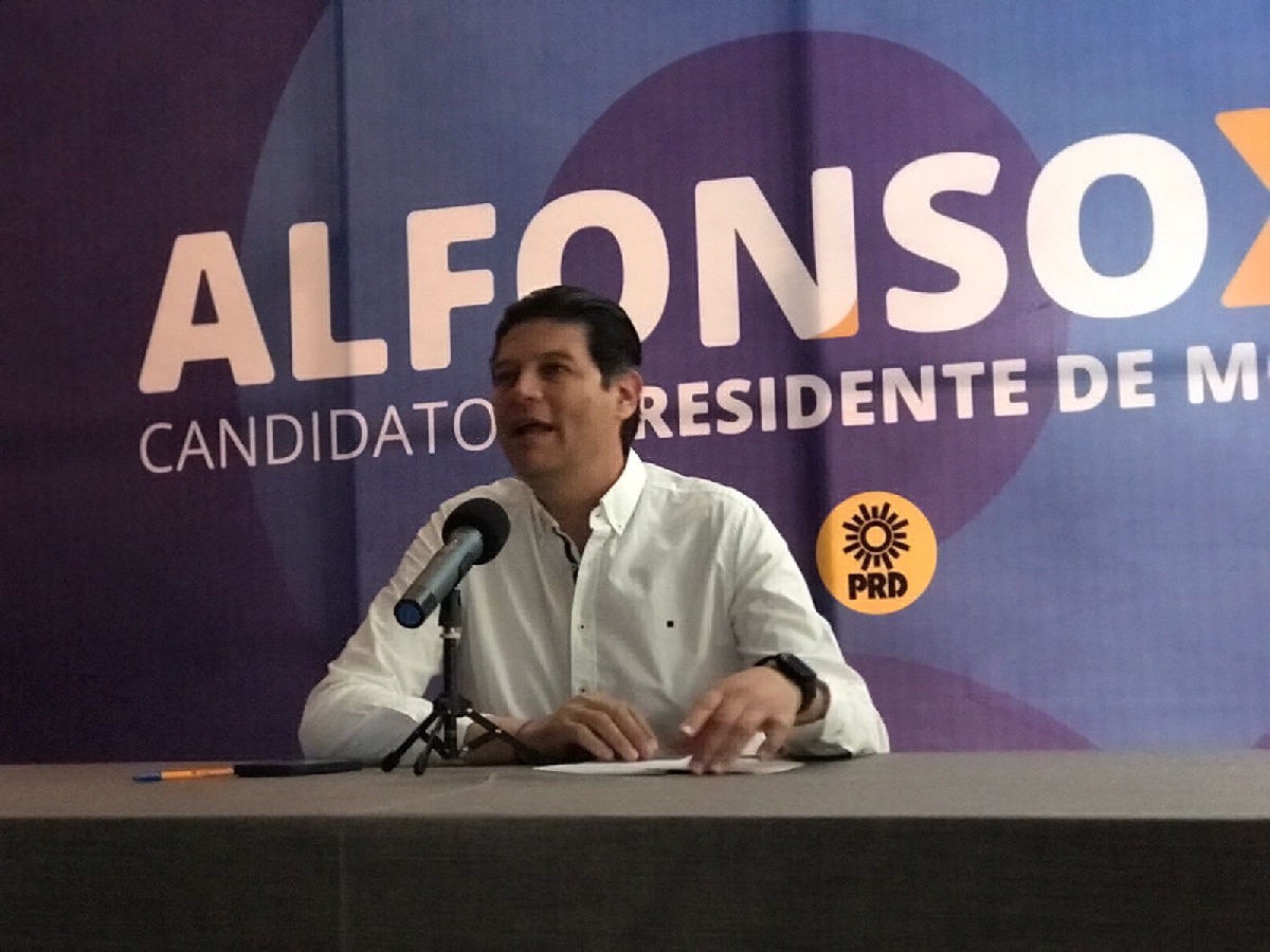 Alfonso acusa derroche de miles de pesos estatales para desacreditarlo en redes