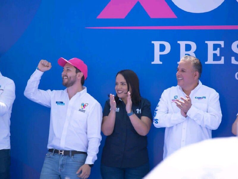 Andrea Villanueva asistío a evento de Xoóchitl Gálvez y Alfonso Martínez