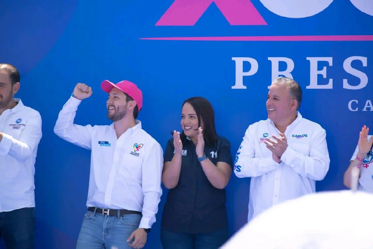 Andrea Villanueva asistío a evento de Xoóchitl Gálvez y Alfonso Martínez