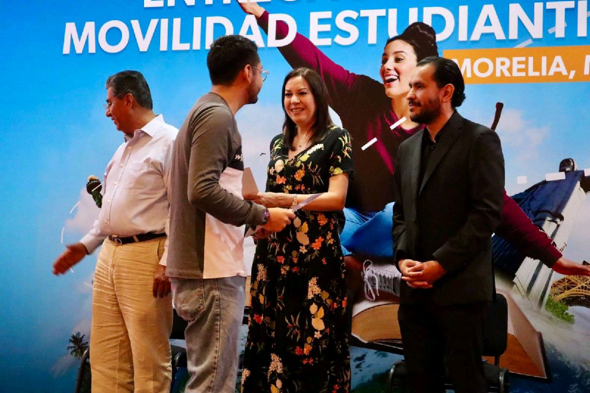 becas de movilidad estudiantil michoacán