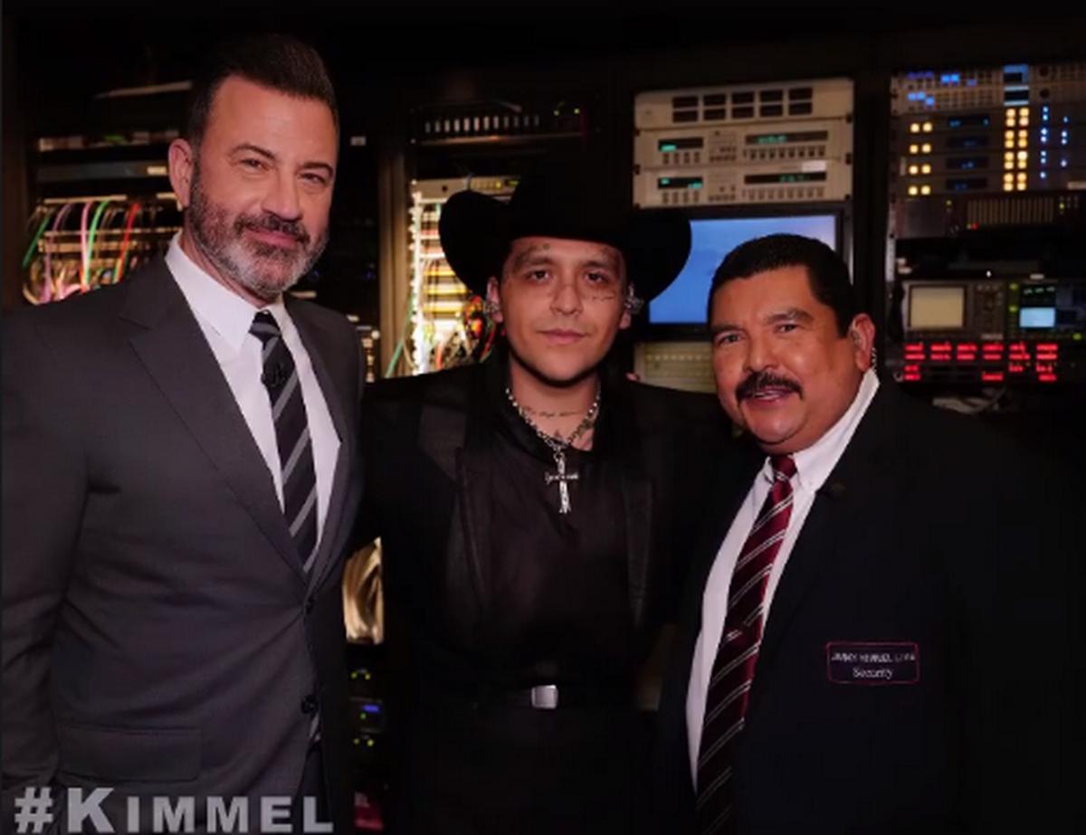 Christian Nodal actua para Jimmy Kimmel