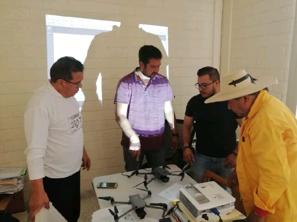 combate incendios michoacán con drones 2