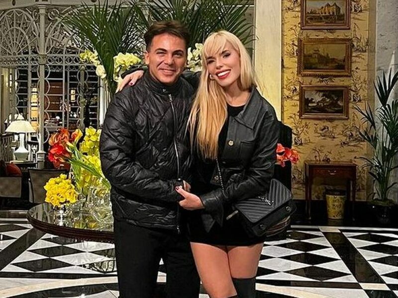 Cristian Castro e Ingrid Wagner pasean por Guadalajara