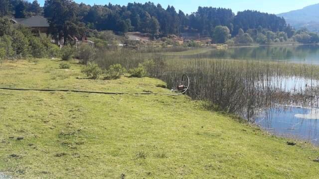 detienen extracción de agua en lago de Zirahuén.