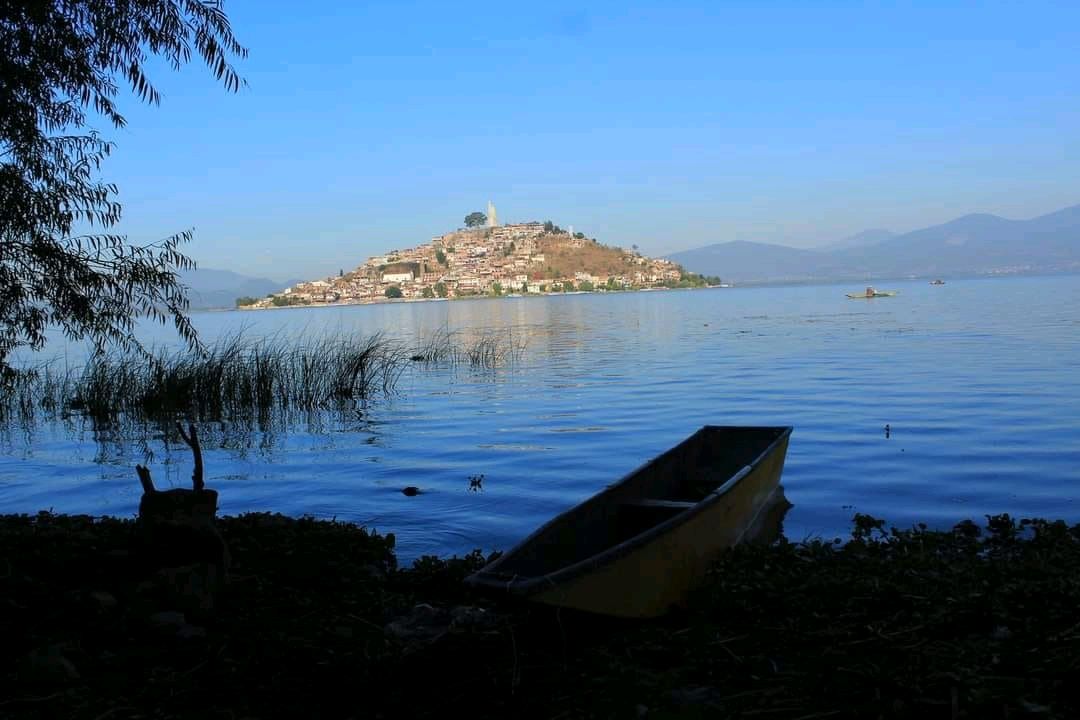 enfrentarán a huachicoleros que hacen extracción ilegal de agua en Páztcuaro