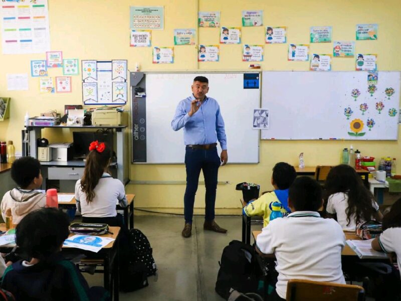 Fomentan cultura de paz escolar en instituciones de Michoacán