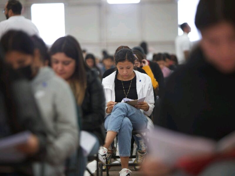 Más de 2,000 estudiantes ingresaron a Normales de Michoacán vía Ceneval
