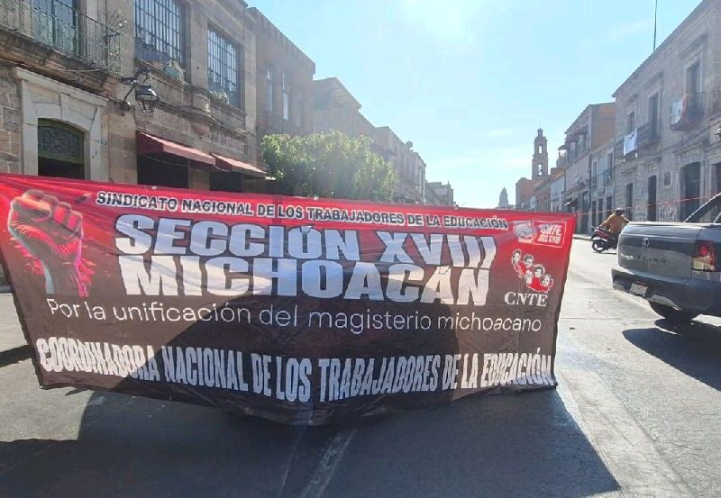 Integrantes del magisterio inician protesta en Morelia