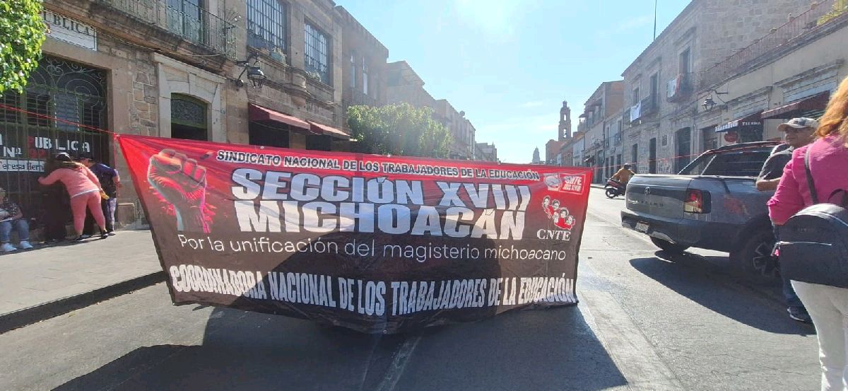 Integrantes del magisterio inician protesta en Morelia