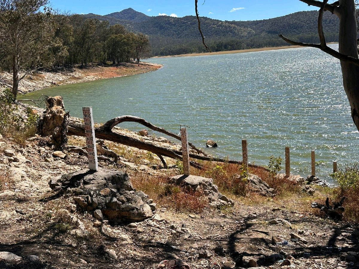 lugar de pescadores enfrenta grabe sequía en Michoacán, seco en 84 por ciento