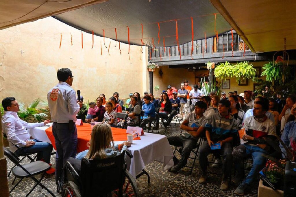 Movimiento Ciudadano en Michoacán - mitin