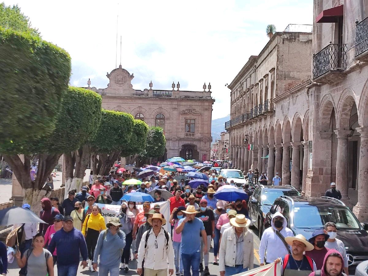 Recategorización, cambios y horas; exigencias de maestros resueltas