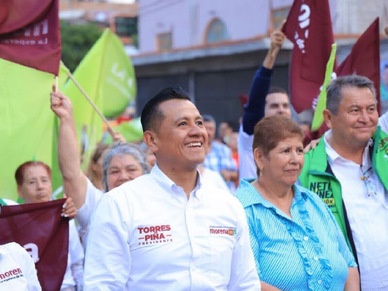 respaldo a Torres Piña en Barrio Alto