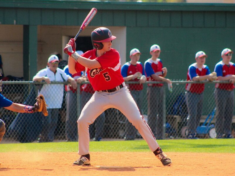 Cómo revenir lesiones en Béisbol: Estrategias y tecnología médica