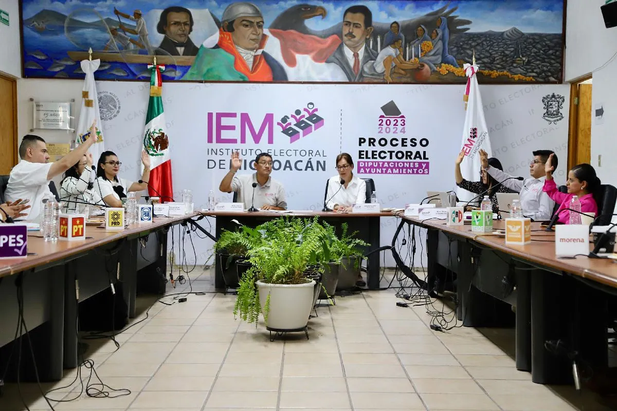 se agandallan hombres las plurinominales en Michoacán