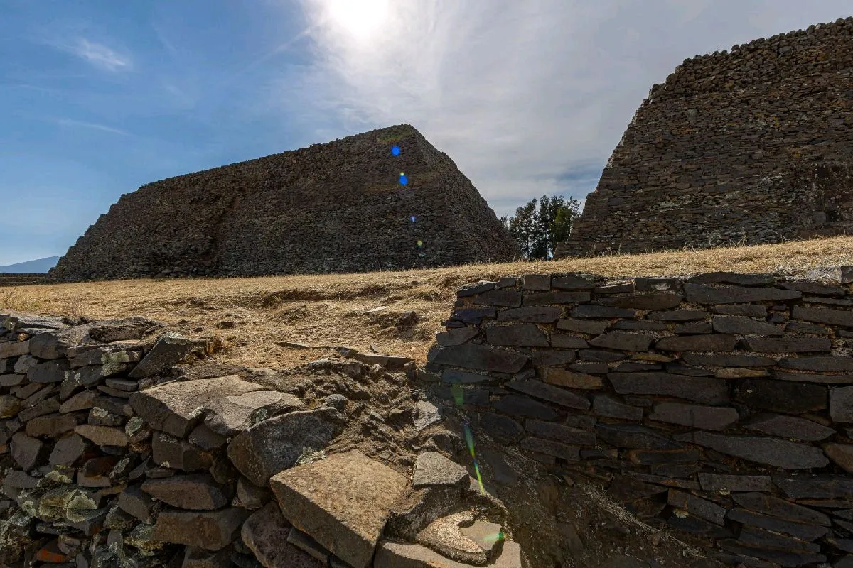 semana de pascua arqueología en Michoacán - zona arqueológica