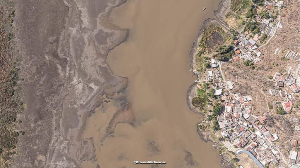 sequía en lago de Pátzcuaro abre conflicto por tierras