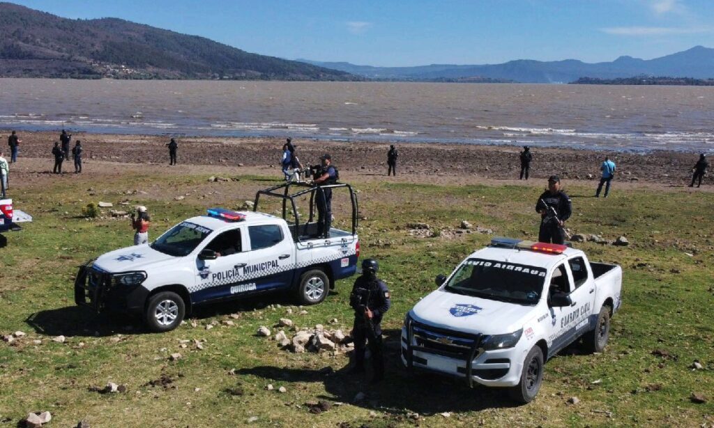 Vigilancia por huachicoleo de agua en Pátzcuaro - unidades