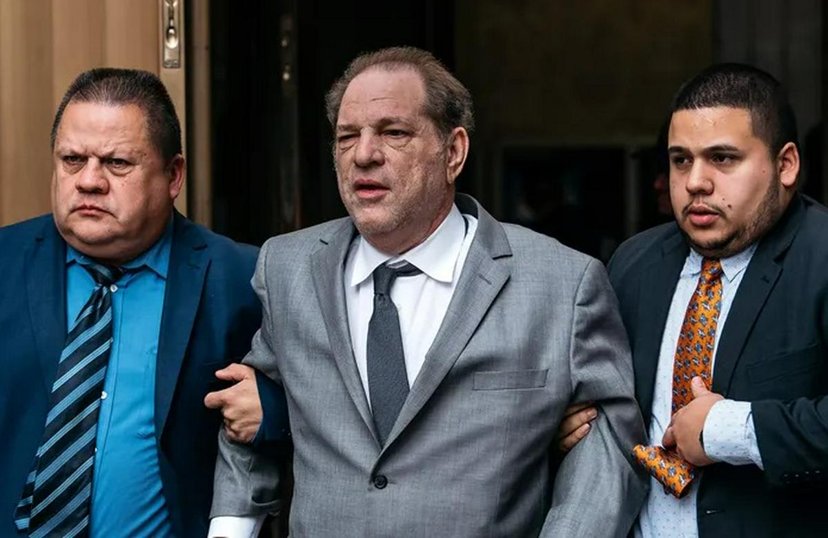 Weinstein recibe anulación de condena por abuso