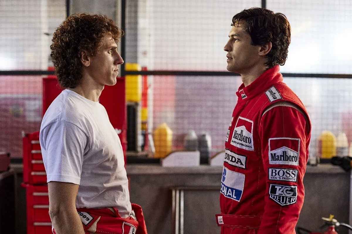 La miniserie “Senna” llega a Netflix y narra la carrera y la victoria de Ayrton Senna en Brasil, mostrando el lado humano, los retos y el legado del campeón de Fórmula 1. 3