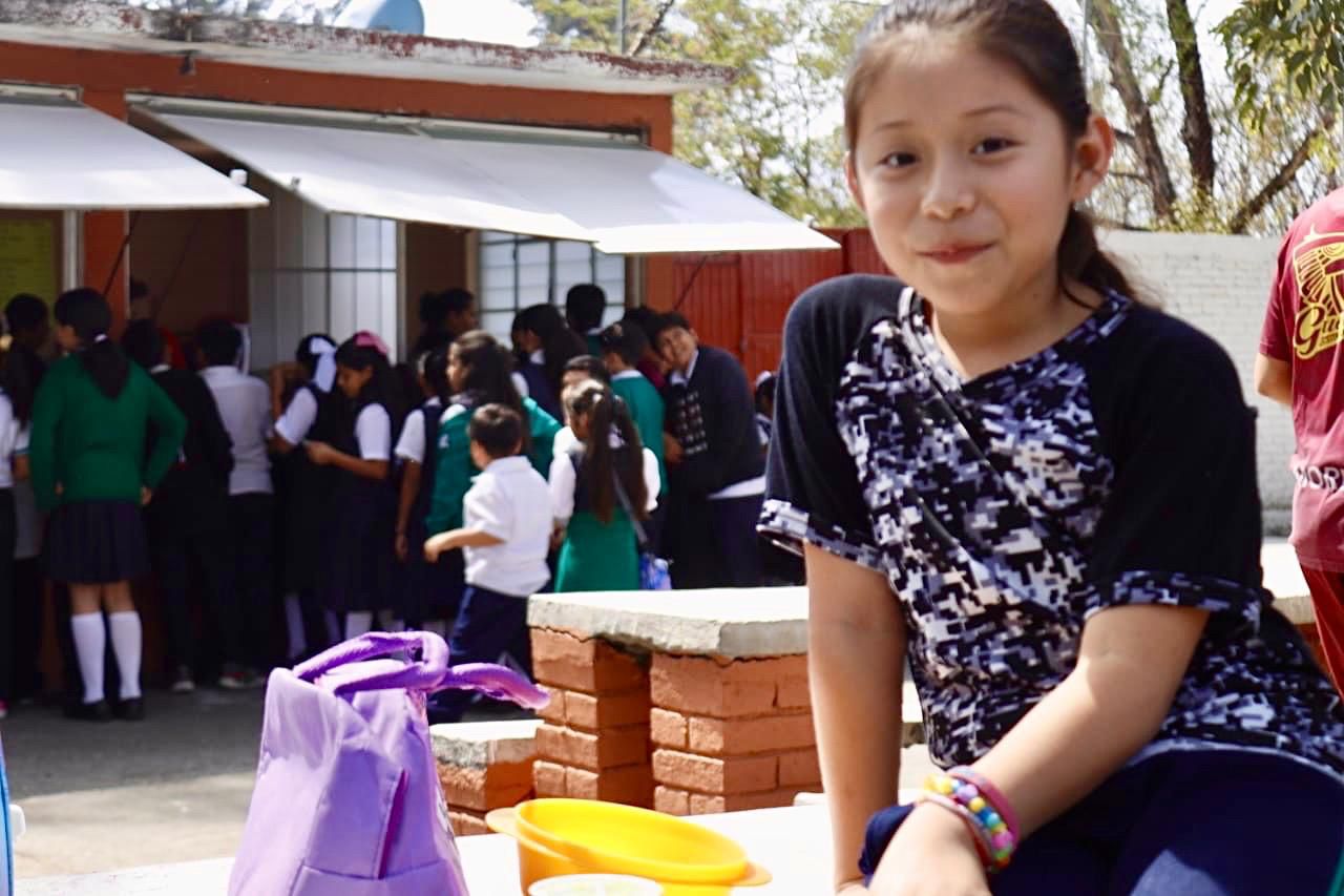 Solicitan flexibilidad en uniformes en escuelas ante onda de calor