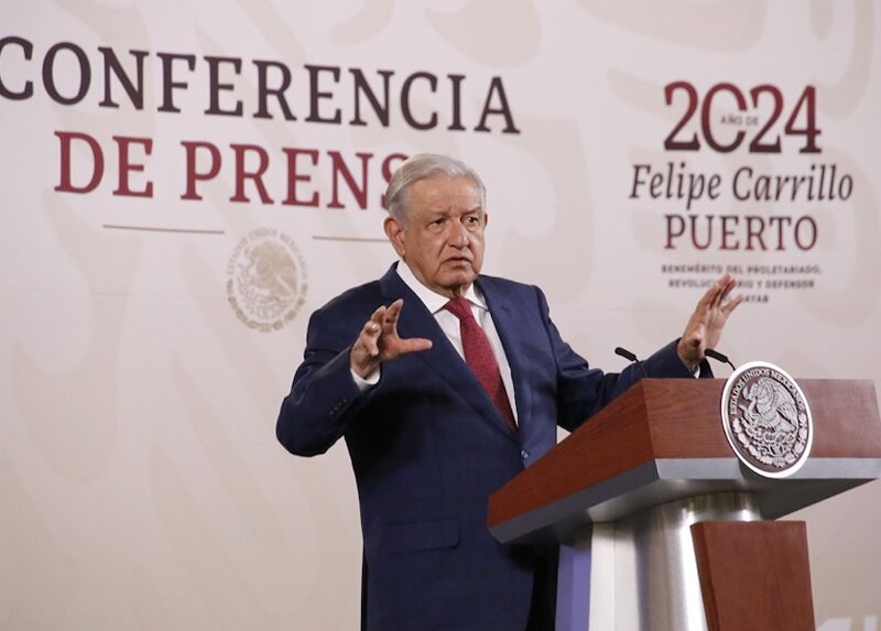 AMLO garantiza suministro eléctrico para elecciones