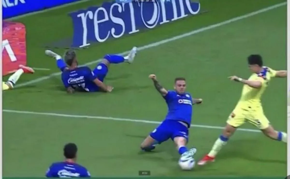 analistas reviven no era penal en el partido del América