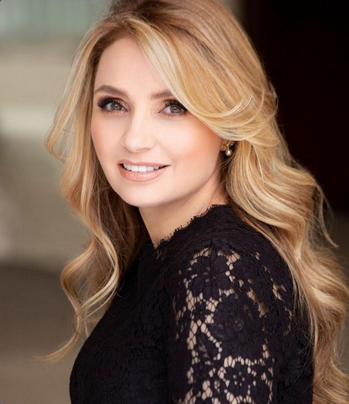 Angélica Rivera felicita por su cumpleaños al Guero Castro