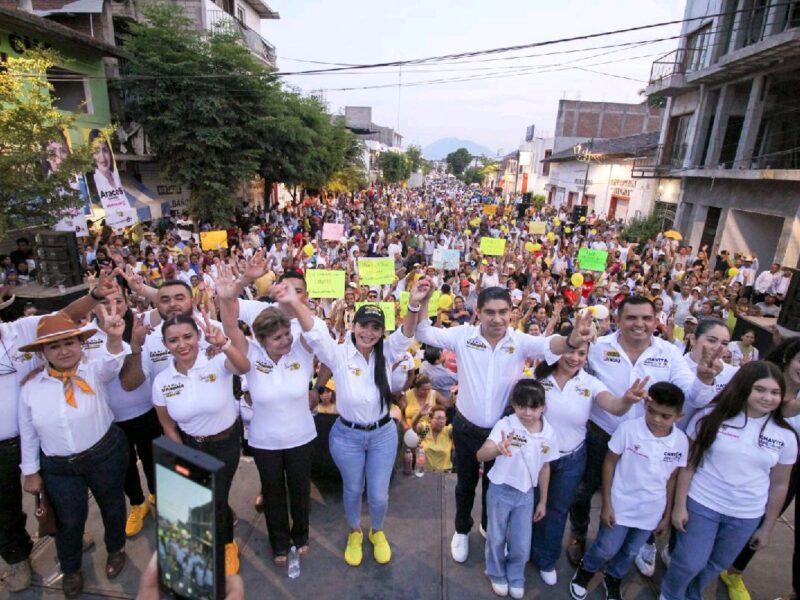 En más de 70 municipios recorridos por Araceli Saucedo, Michoacán ratifica su fuerza y corazón por México