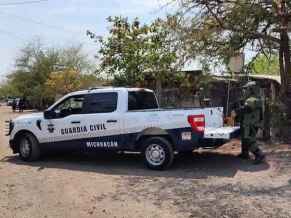 En operativo aseguran artefactos explosivos para drones en Michoacán