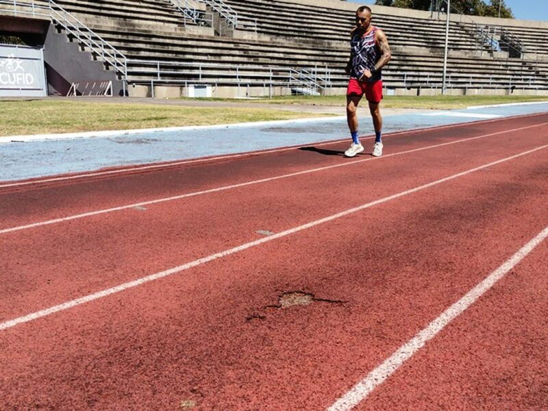 Molestia e inconformidad de deportistas por cierre de espacio deportivo para eventos musicales