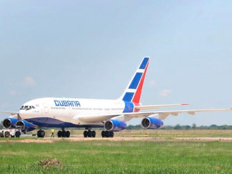 Cuba anuncia suspensión de vuelos hacia Argentina