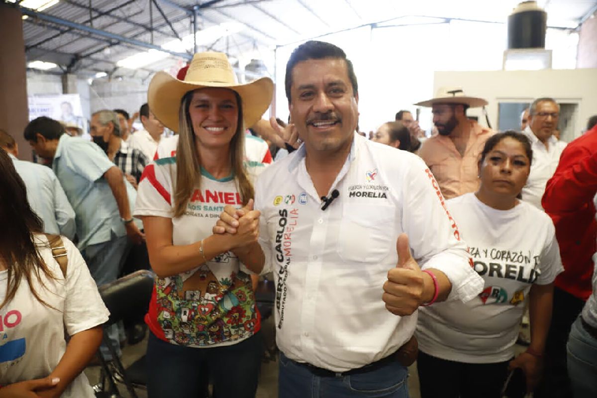 daniela de los santos roberto carlos lópez