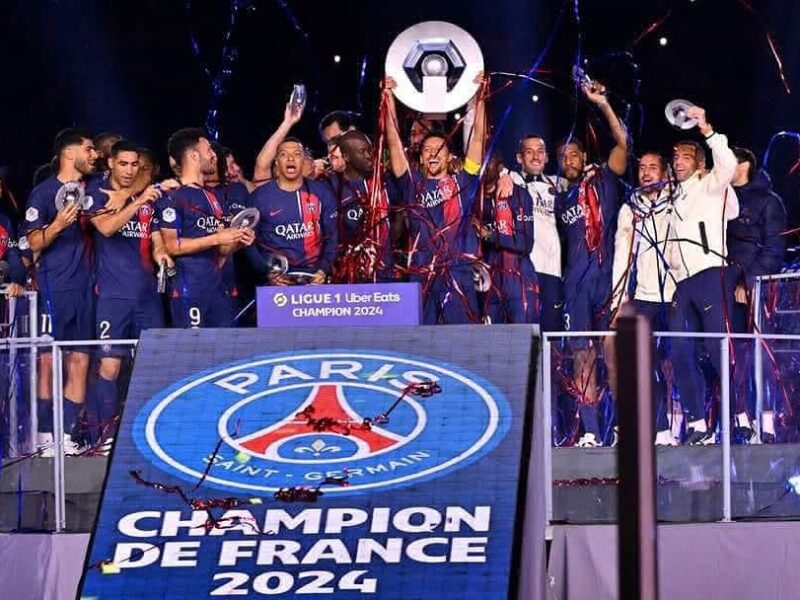 despedida de Kylian Mbappé del PSG - campeón