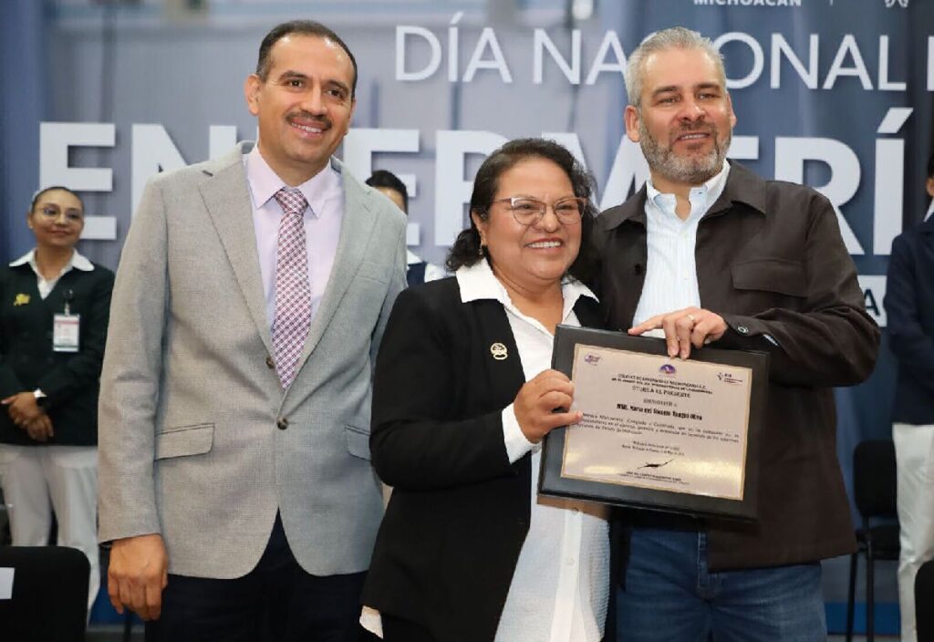 día nacional enfermería enfermeras Michoacán 2
