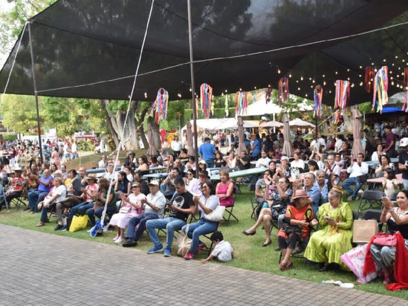 domingo familiar en el Festivial Michoacán de Origen