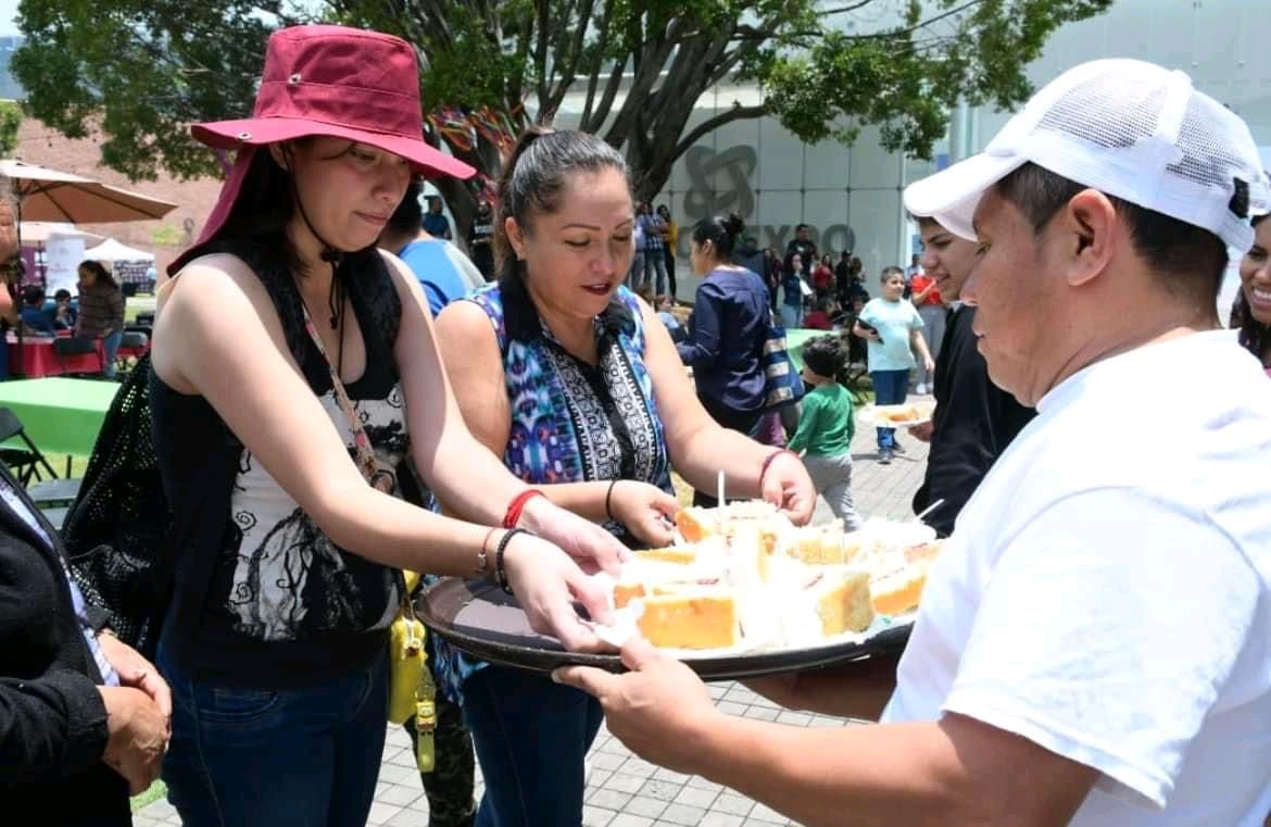 Festivla Michoacán de Origen Madres