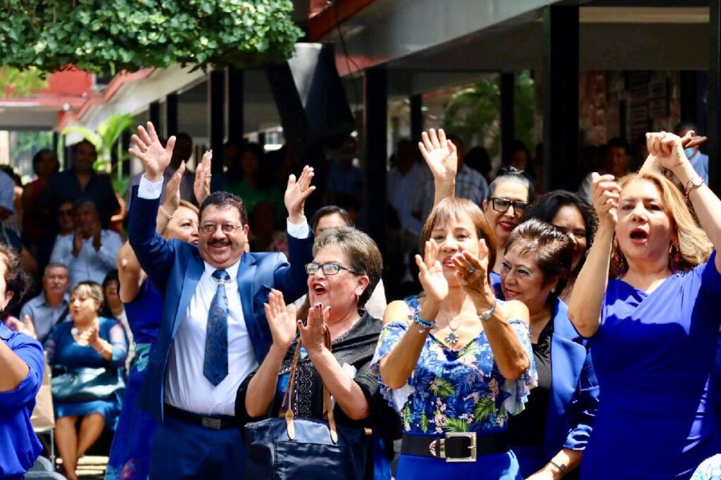 fueron reconocidos docentes del Iemsysem por su labor educativa