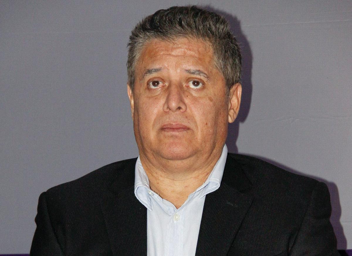 Mario Bezares demanda Amazon Prime