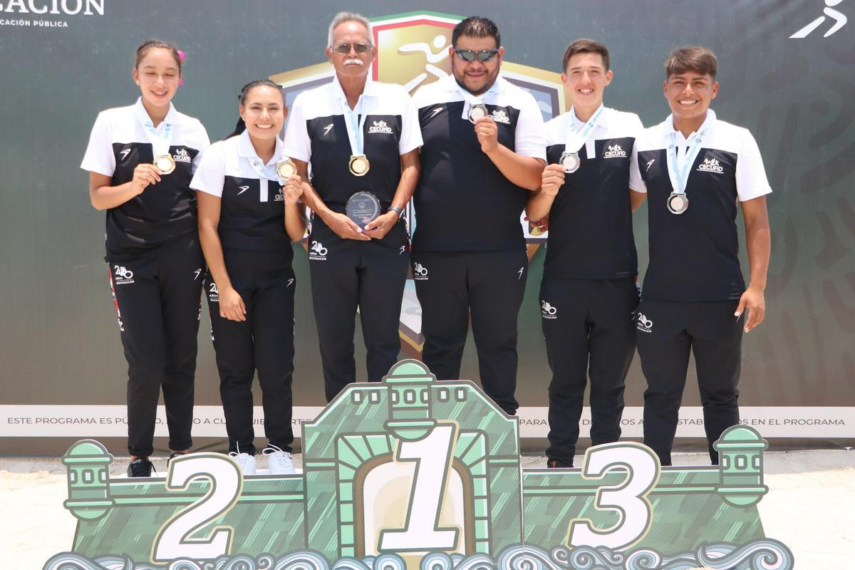 Medallas en voleybol de playa para Michoacán